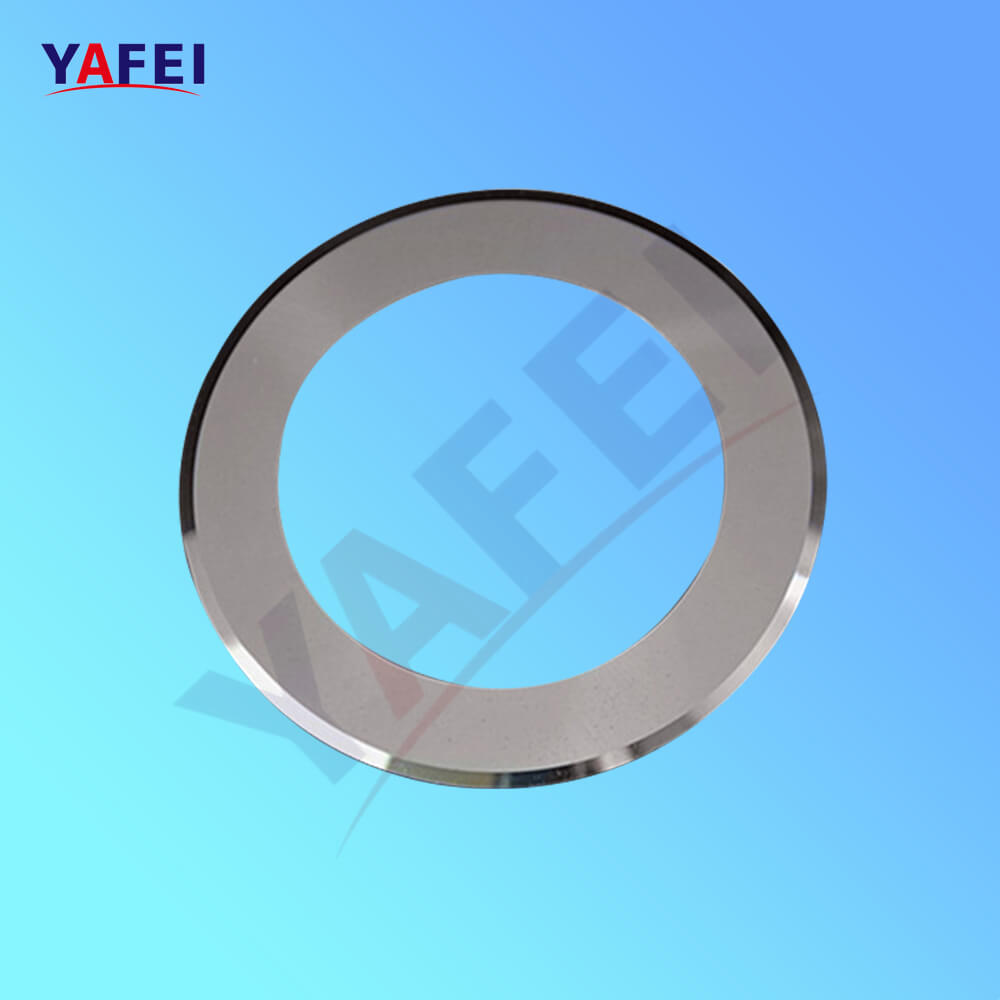 Couteau de finition sup&eacute;rieure